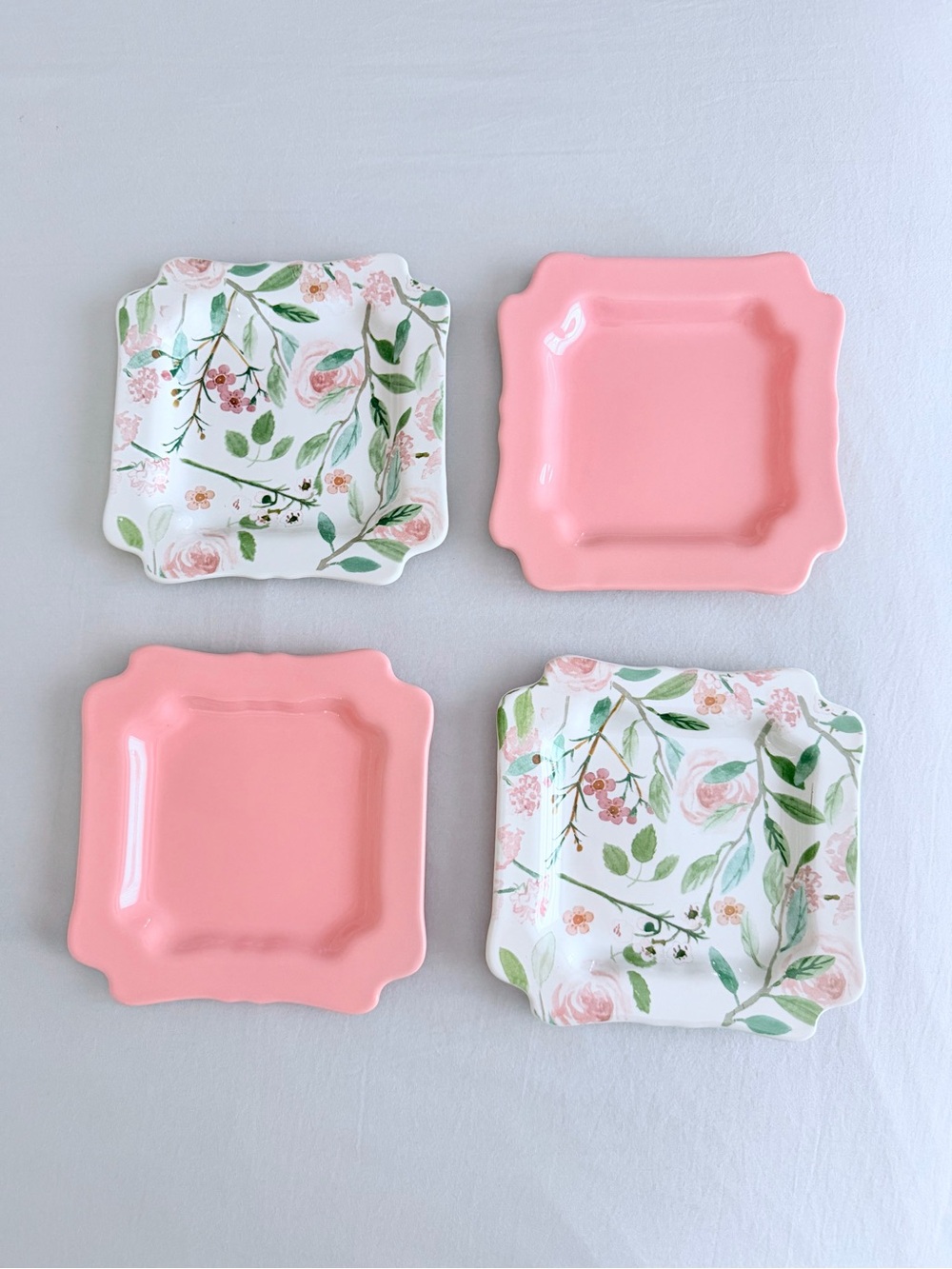 NIB Sweet Laurel Dessert Plates